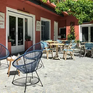 Couette-café Les Terres Rouges 06